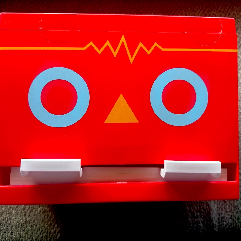 Bullseye Robot Pencil Dispenser